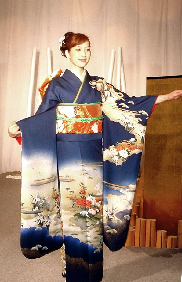 File:Kimono.jpg