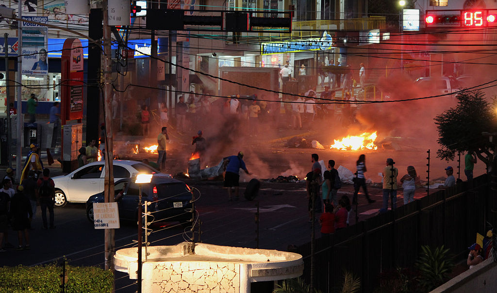 File:Maracaibo city protests.jpg